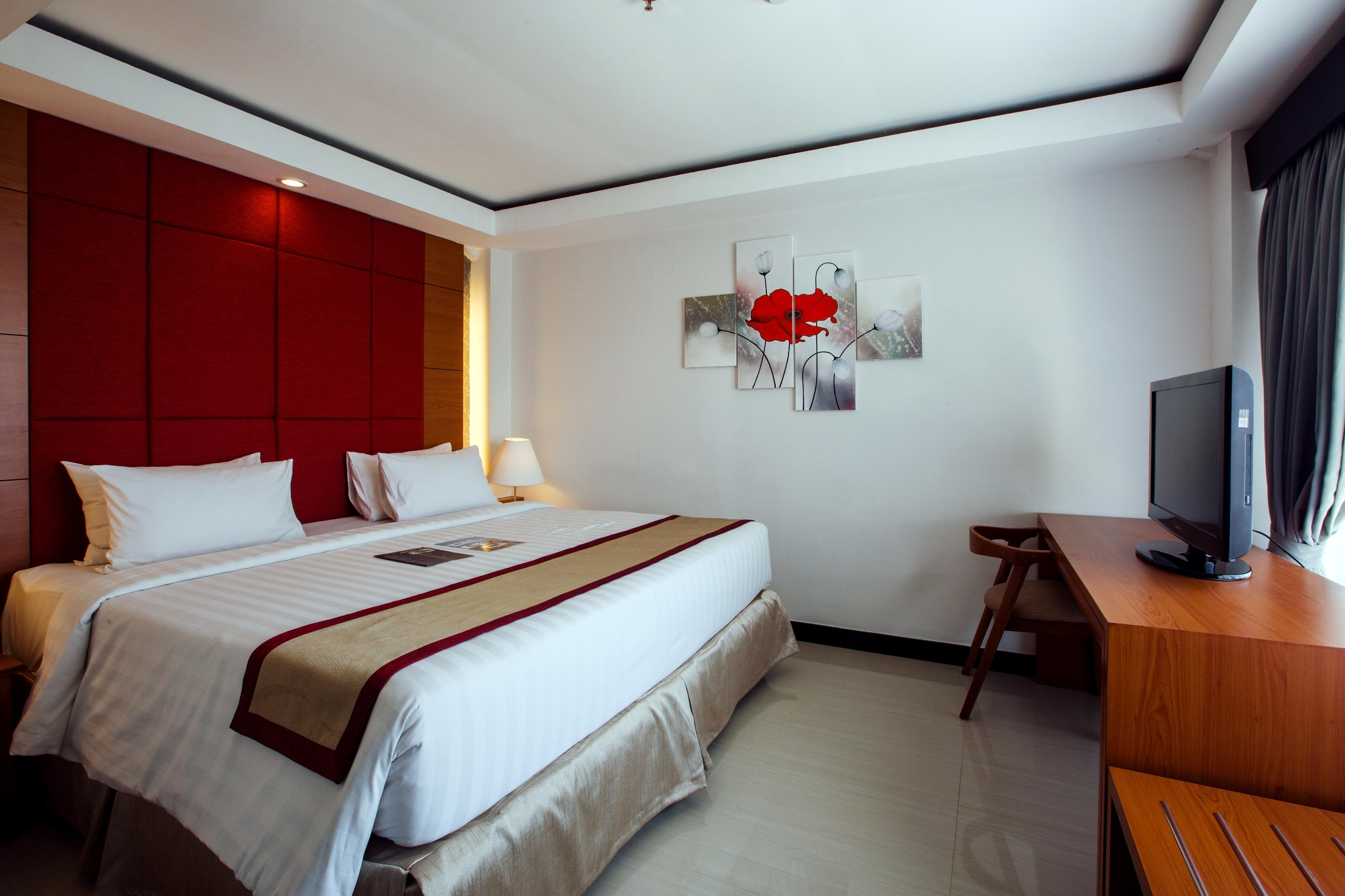 Royal Regantris Kuta Hotel Kuta  Exterior photo