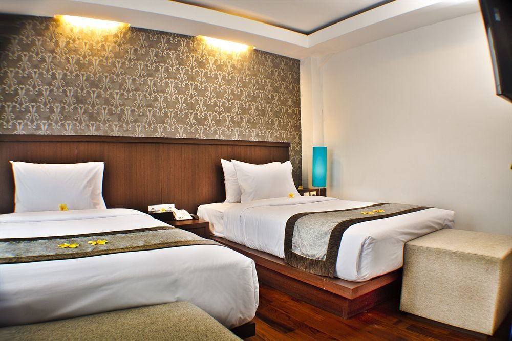 Royal Regantris Kuta Hotel Kuta  Exterior photo