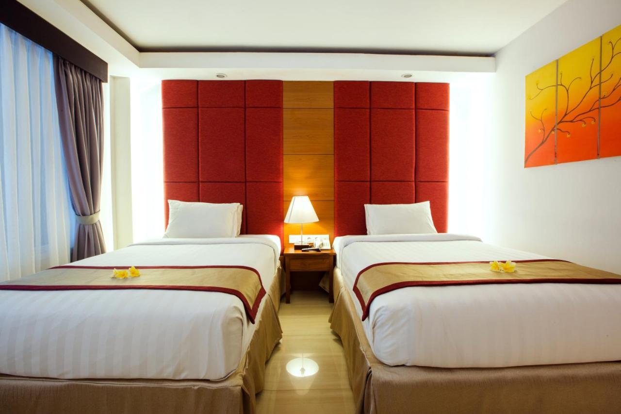 Royal Regantris Kuta Hotel Kuta  Exterior photo